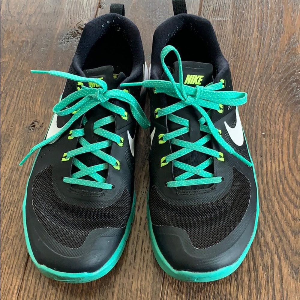 Nike Metcon 1 Training Shoes